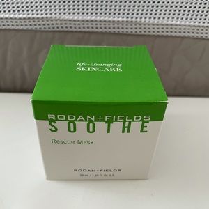 Rodan + Fields Soothe Rescue Mask